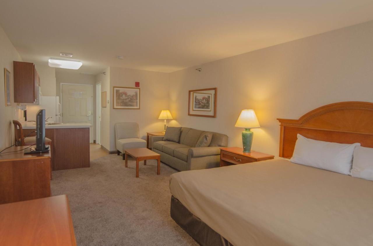 סאות' ברלינגטון Smart Suites On The Hill מראה חיצוני תמונה